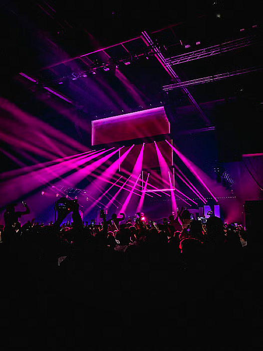 KÖTERMUKKE Background